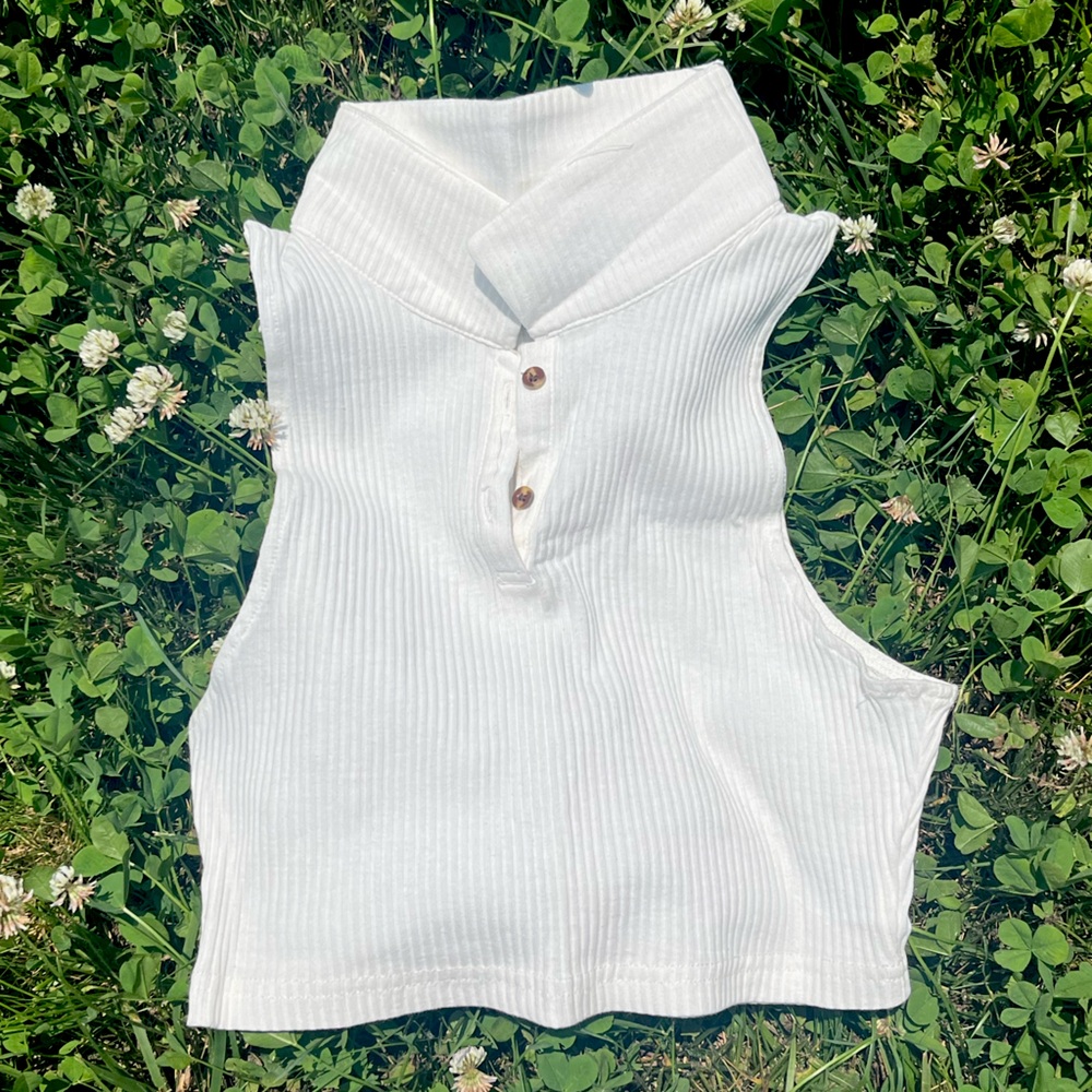 white collar crop top